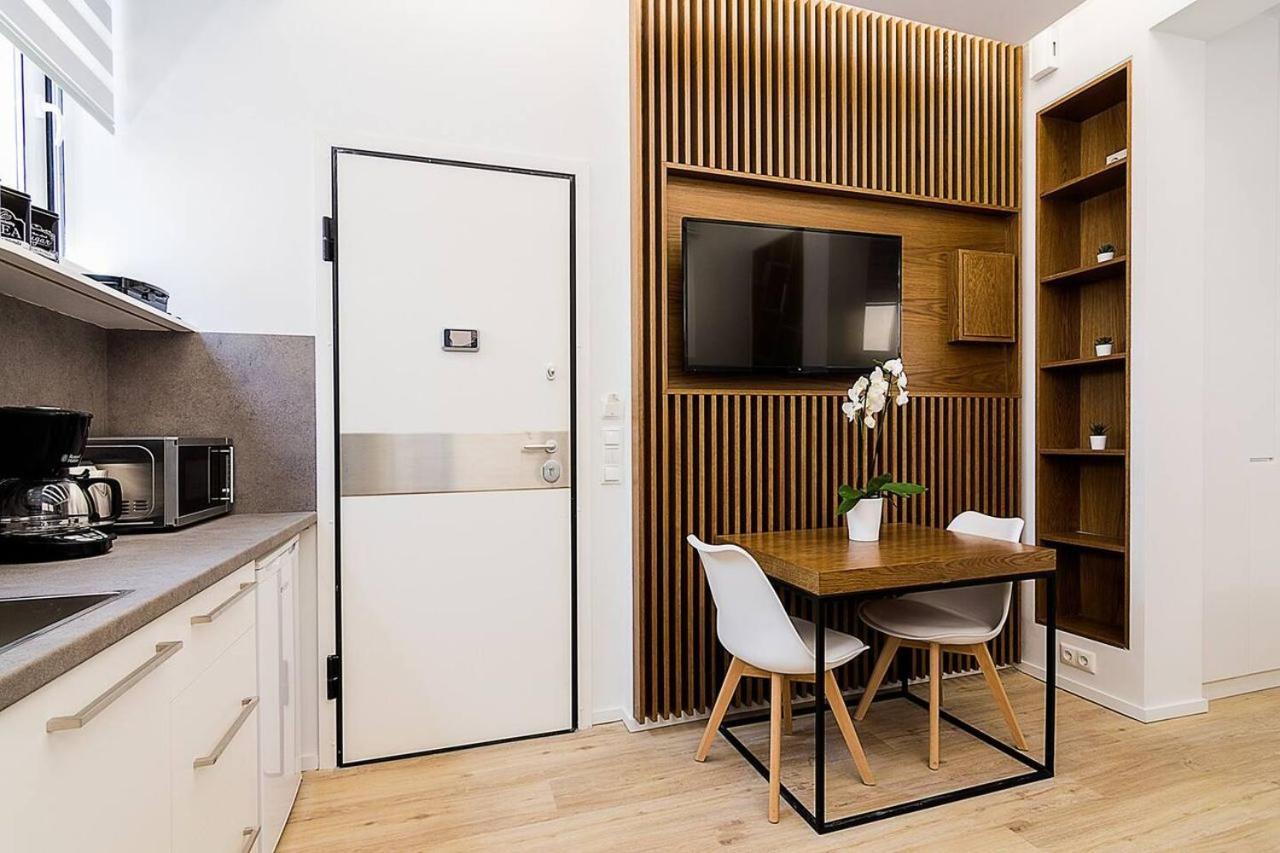 Emily In Athens - Central Modern Flat Syntagma E4 Exterior foto