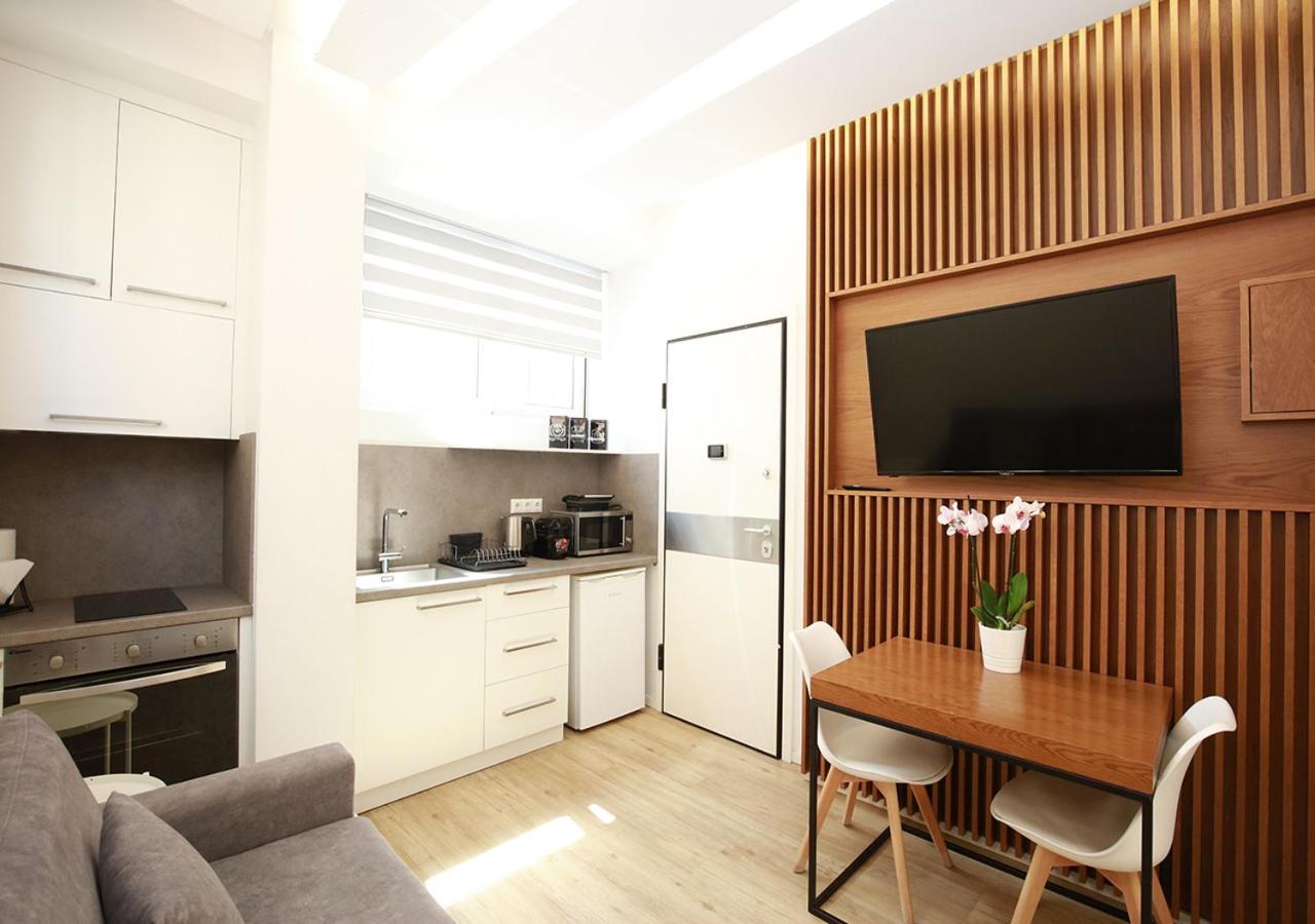Emily In Athens - Central Modern Flat Syntagma E4 Exterior foto